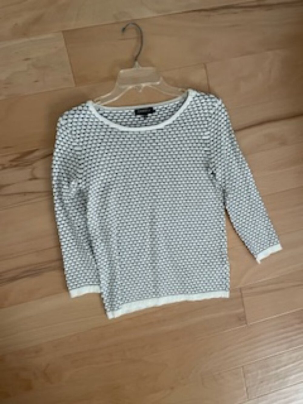 Caroll Paris cotton sweater top size 36 0r US 4 / Small